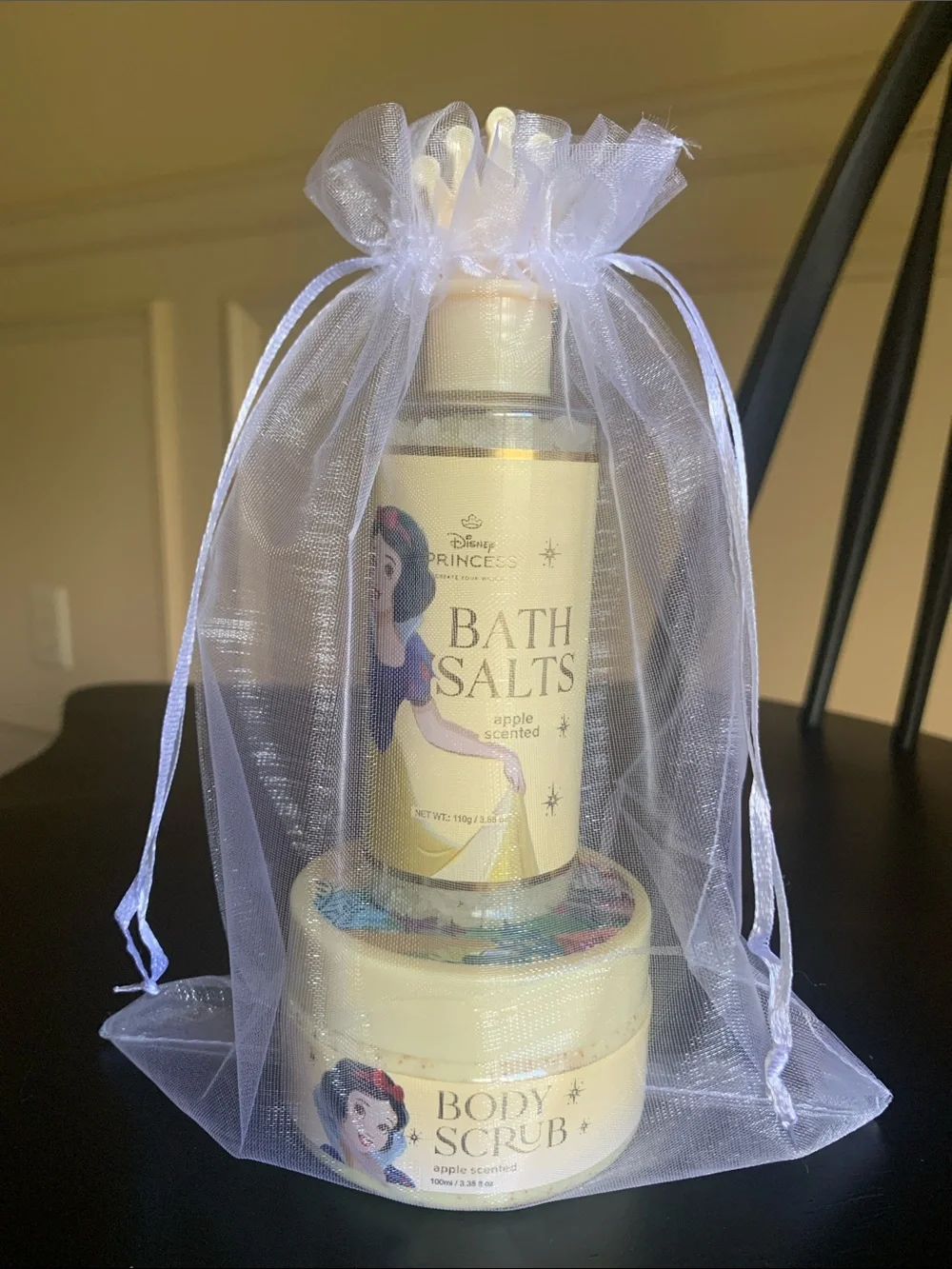 Disney Princess Luxurious Mini Bath Set - Body Scrub & Bath Salts - Choose 1 Set
